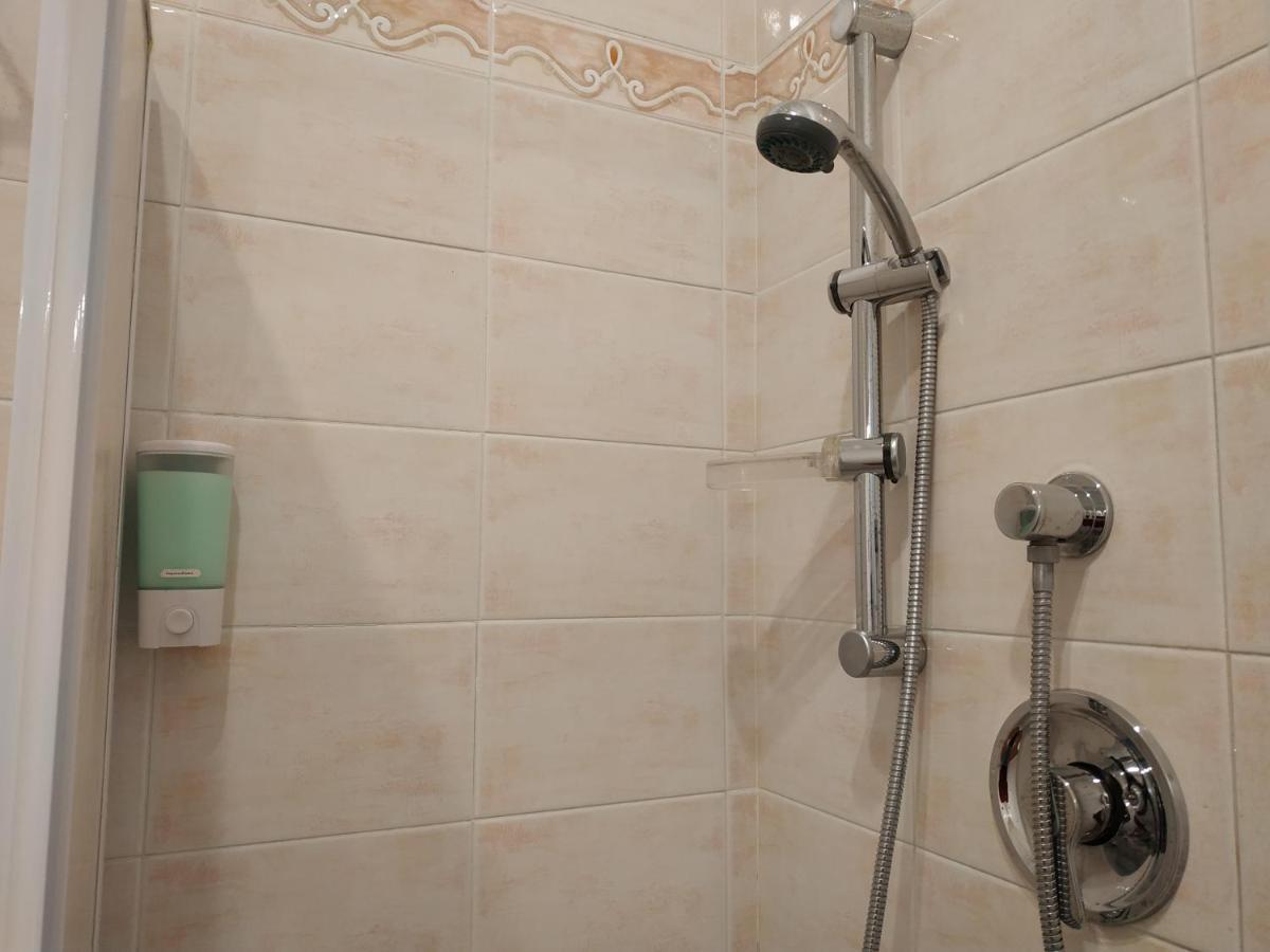 B&B Claudia A Monteverde Rome Bagian luar foto